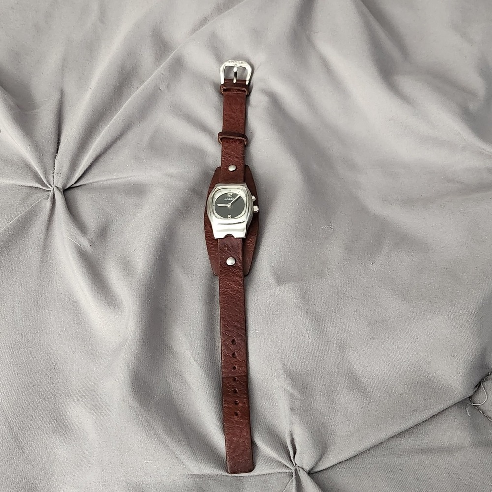 Fossil Womens Cuff Watch Brown Leather Band Silver Tone Case Grey Dial Studded